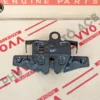 Khóa capo Nissan Sunny, xịn
